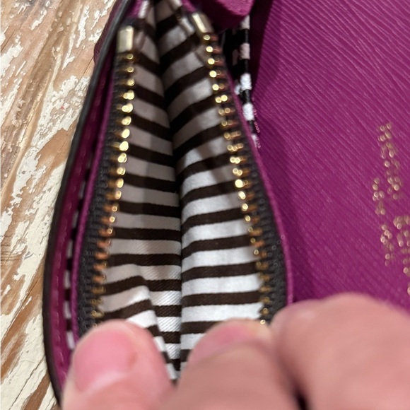 Henri Bendel Wallet - Picture 5 of 7
